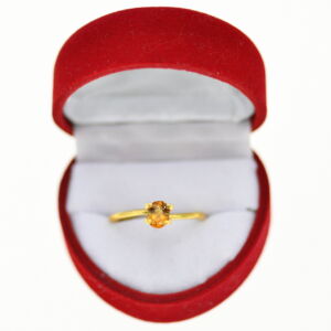 Szafir żółty kamień szlachetny na złoty pierścionek 0,9 ct