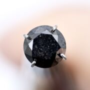 Diament czarny 7 mm na okolicznościowy pierścionek