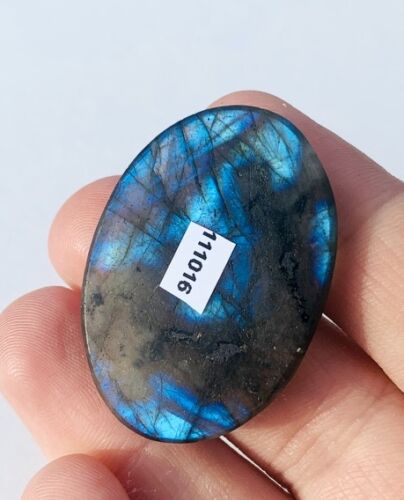 Labradoryt kamień ozdobny do wyrobu biżuterii