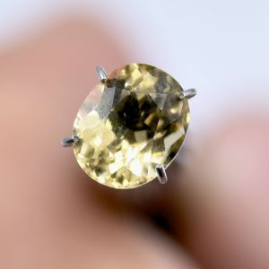 Heliodor kamień szlachetny 1,6ct na pierścionek