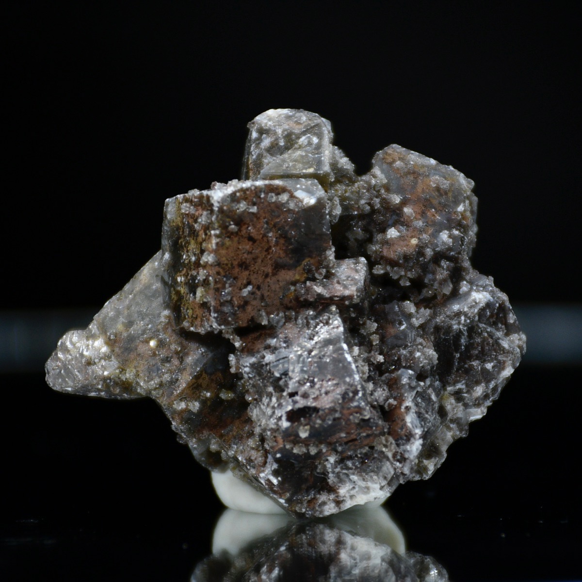 Stilbit minerał – kryształ, okaz kolekcjonerski