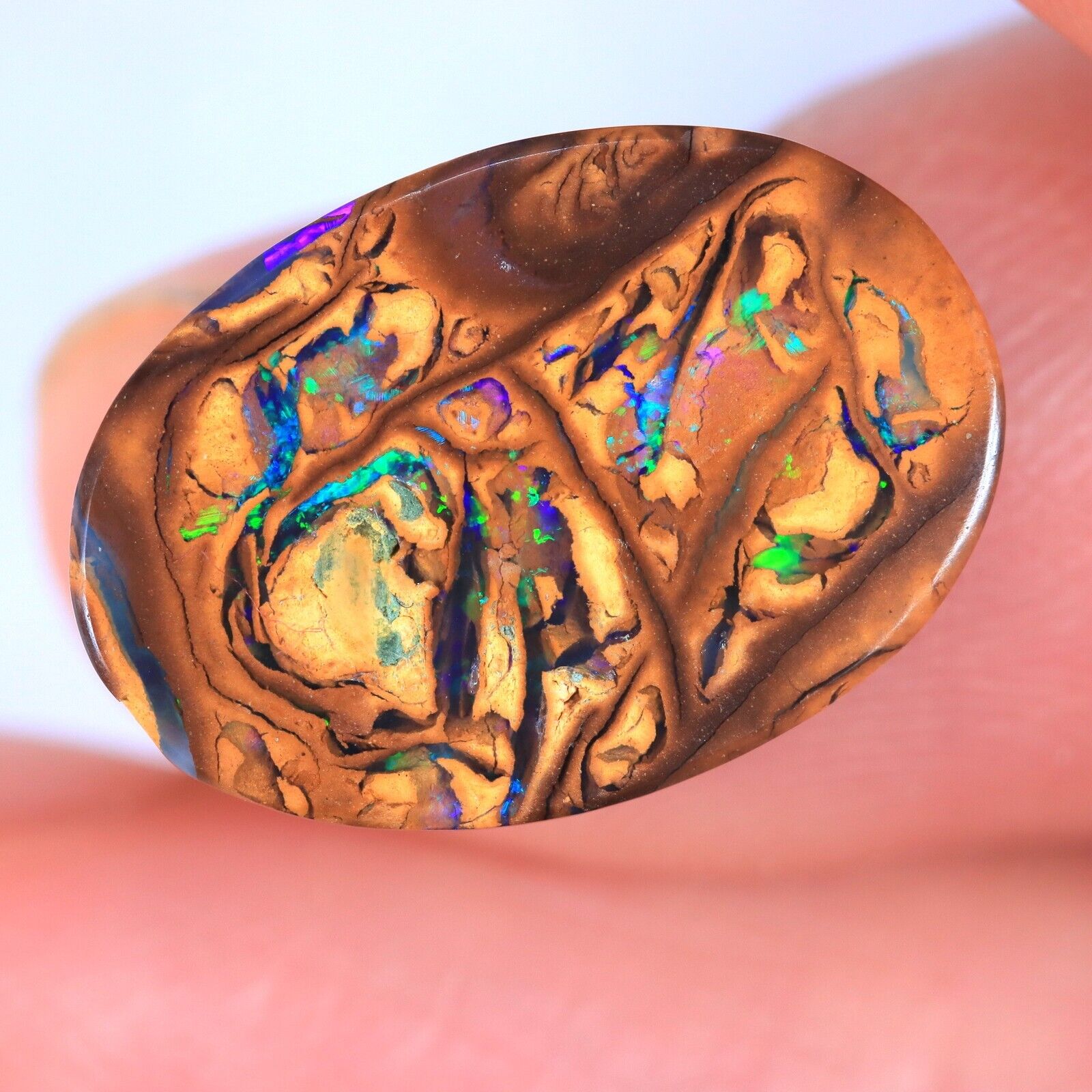 Australijski boulder opal 5,08ct na pierścionek rocznicowy