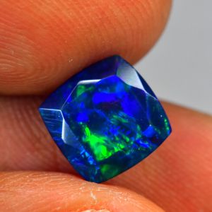 Opal czarny etiopski 7,8mm na pierścionek