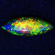 Opal czarny etiopski 6,5ct na pierścionek