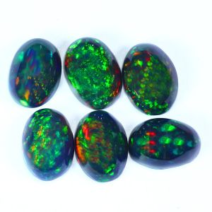 Opal czarny kamień do produkcji biżuterii owalny 7×5 mm