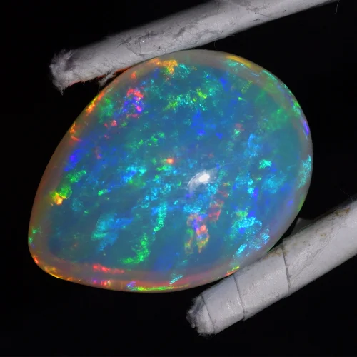 Etiopski opal 23,24ct kaboszon wisiorek