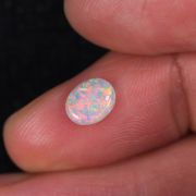 Australijski opal 0,33ct na okolicznościowy pierścionek