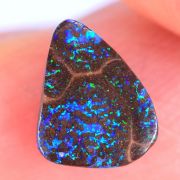 Australijski boulder opal 1,11ct na pierścionek