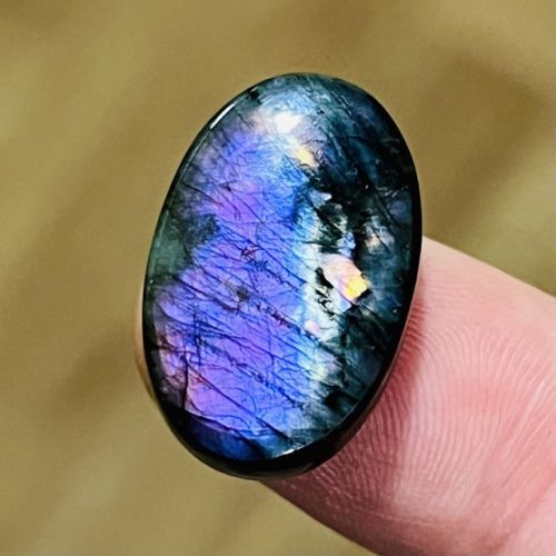 Labradoryt kaboszon kamień ozdobny na wisiorek