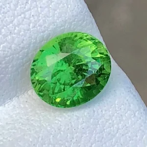 Tsavoryt kamień szlachetny na pierścionek 7,5×6,5mm