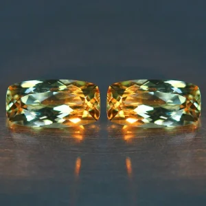 Zultanit kamień szlachetny na pierścionek 9 x 4.6 mm para