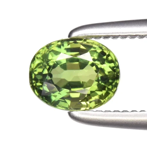 Szafir zielony kamień szlachetny 5.2×4 mm