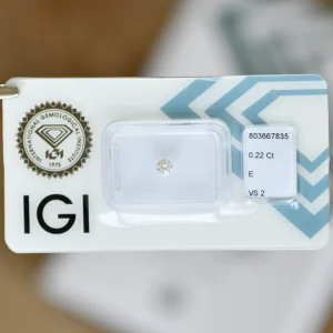 Diament na pierścionek zaręczynowy brylant 0,22ct VS2 E IGI