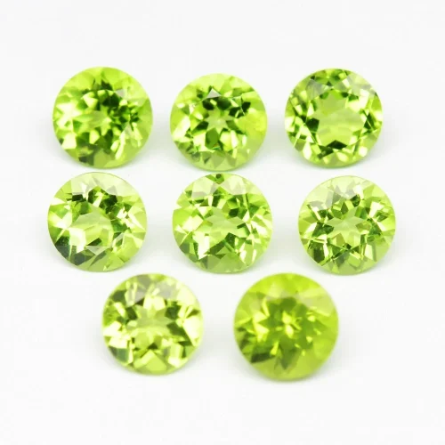 Perydot kamień do produkcji biżuterii 5,8 x 6,1 mm